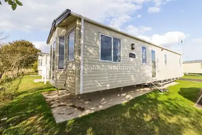 Image de Caravane statique 6 places Ă louer sur le parc de vacances Seawick au bord de la plage ref 27011hv