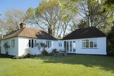 Image de Tufton Croft est une charmante maisonnette isolée.