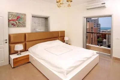 Penthouse de luxe avec vue mer