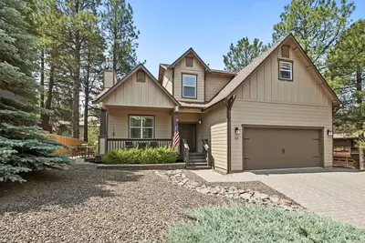 Image de Maison fabuleuse dans un quartier très souhaitable