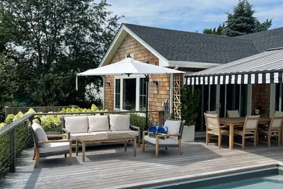 Image de Perfect Waterfront, NoFork Lieu: Yard énorme, Dock, Kayaks, Caves, 3 bd / 2ba