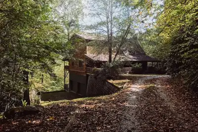 Image de Cabane confortable au coeur des montagnes Blue Ridge