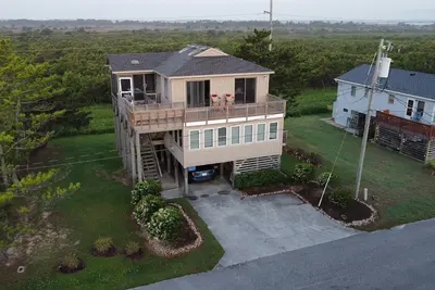 Image de Charming Cottage, South Nags Head, 5 min walk to the beach