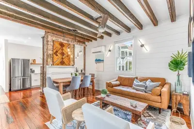 Image de The Sunrise | 3br Down - Best of Charleston Award!