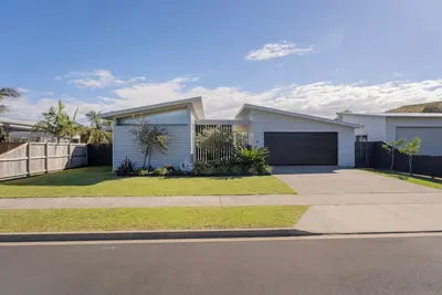 Image de The Summer Stunner - Whitianga Holiday Home