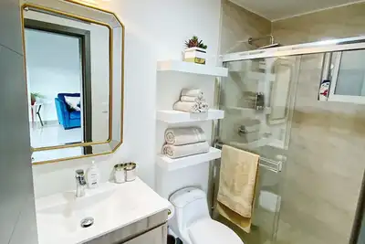 Image de Most Luxurious & Brand New Apartments in T. J!