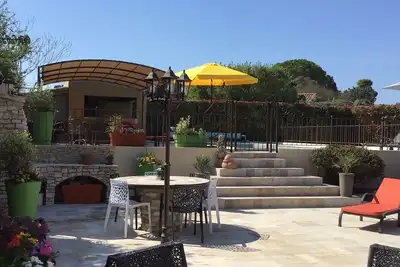 Image de Maison 190m2 chambres climatisées, piscine privée, proche village