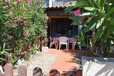 Image de Appartement Rdc 2 pièces+cabine, piscine, terrasse, parking privé - Saint Pierre La Mer