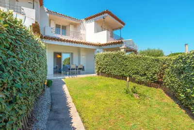Image de Maison de vacances moderne \"Villa Rosa dei Venti\" près de la plage et avec vue sur mer