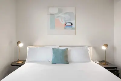 Kasa | Arlington | Modern 2bd/2ba Apartment