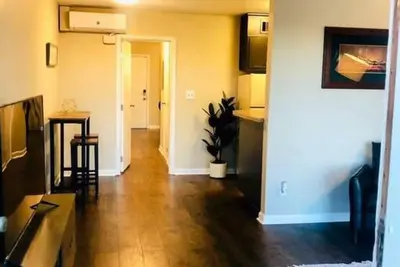 Image de Convenient Downtown Oasis