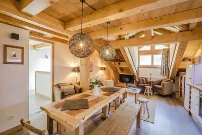 Image de Apt Ella - a new 2 bed duplex in Les Alberts (Montgenevre)
