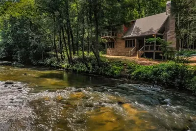 Image de Brown Trout Lodge - River Front, Dog Friendly