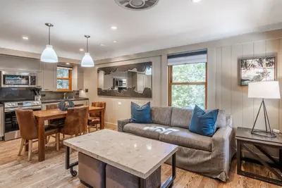 Image de Spend Summer with Us! Accessible Cottage Near Lake and Ski Resort with Two Covered Porches