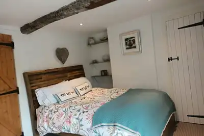 Image de Beautiful 2 bedroom spacious Cottage in the heart of historic Richmond