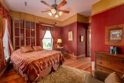 Image de Emma Big Bear Suite at Elkader Jailhouse Inn