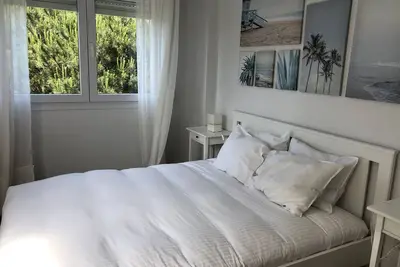 Image de Apt. on Mataleñas Beach next to the golf course and Playas del Sardinero
