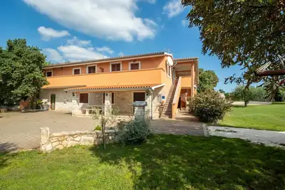 Image de Bel appartement pour 4 personnes avec Wifi, piscine, climatisation, Tv, terrasse et parking
