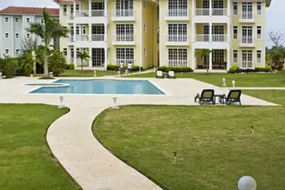 Image de 2bd groundfloor condo in beachfront resort with all amenities, great for seniors