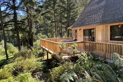 Image de Your Private Oasis on the Rogue River