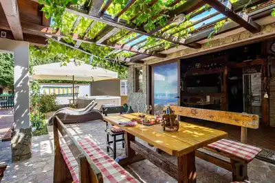 Image de Belle maison de 2 chambres à Senj