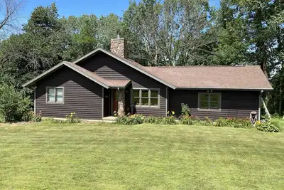 Image de 3 Br 2ba Cabin Retreat in Beautiful Crawford County by the Mississippi River