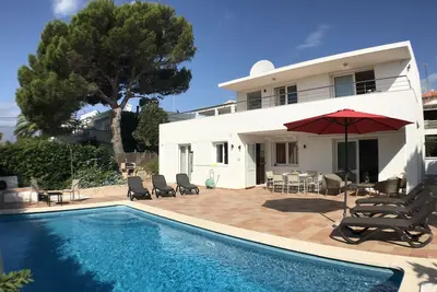 Image de Modern villa a few minutes walk from Punta Prima Beach.