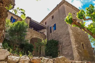 Image de Mas Thomas : Barjac, Rochegude- Entre Gorges De L'Ardeche Et Uzes