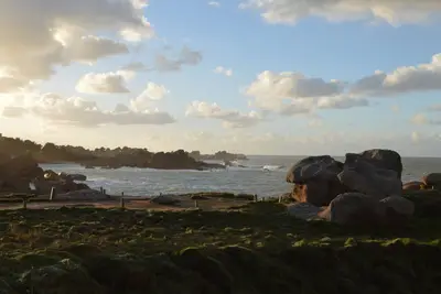 Image de Arty, logement indépendant sur \"la cote de granit rose\" 800m de la mer bretonne