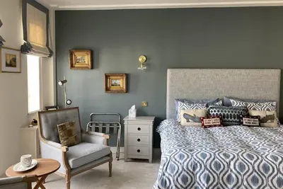 Image de Gorgeous apartment in Chelsea, five minute walk to Sloane Square station