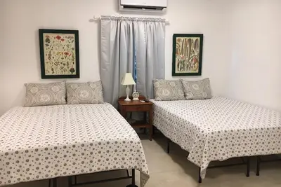 Image de G - Independent Studio Close to the Airport (Apt 8)