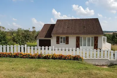 Image de maison à la campagne au calme