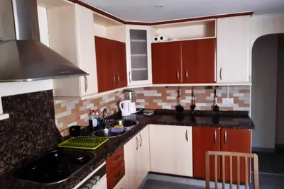 Huge modern appartement 100 m from the beach, 5 bedrooms and jakuzzi
