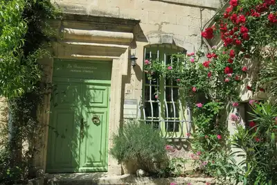 Image de Maison de village avec piscine à Oppède, Luberon
