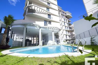 Image de Isea 153 - Grupo Turis - Calpe, Costa Blanca