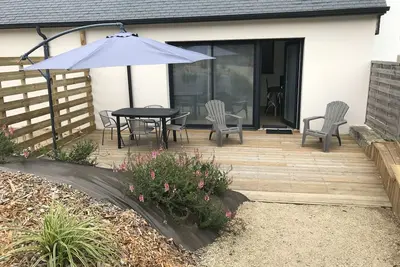 Maison rénovée lumineuse plage et commerces à pied