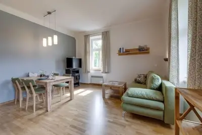 Image de Cozy, bright vacation apartment (65sqm) with balcony and view of Lake Erlaufsee