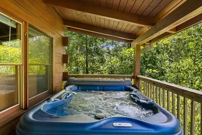 Image de Keaton's Cozy Cabin