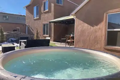 Image de Pet-friendly, spacious home with hot tub near downtown Salida