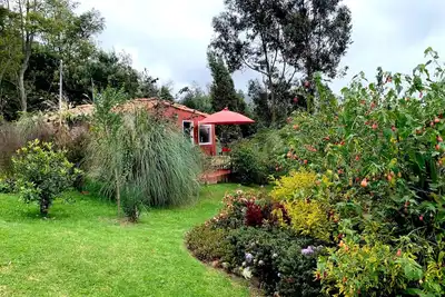 Image de Villa in the countryside, overlooking gardens and a wonderful mountain