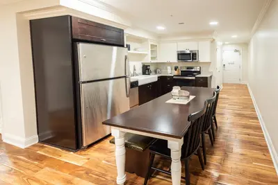 Image de Patrick Henry Square, Williamsburg, 2 Bedroom Suite