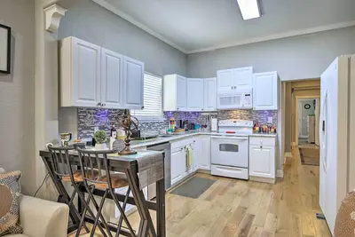 Image de Updated Ybor City House w/ Fenced Yard