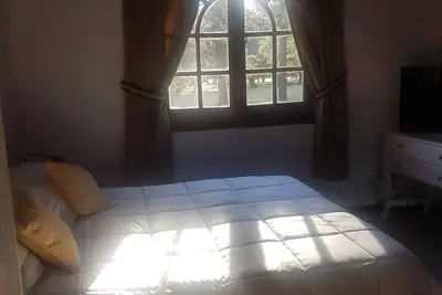 Image de Adorable casa en un barrio privado. Gran vistas al campo de golf.