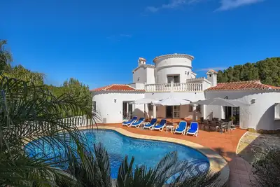Image de Belle villa confortable à Javea, Costa Blanca, Espagne avec piscine privée pour 6 personnes