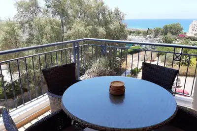 Image de Kings Palace 2- bedroom apartment with sea view