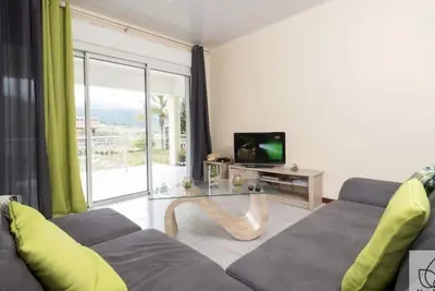 Image de Charmante Villa aux Makes, Fraîcheur et nature au programme!