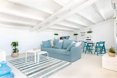 Image de Darsena Sunset Attic by Wonderful Italy