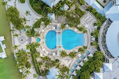 Image de Luxury Villa by the Ocean | Pool & Resort