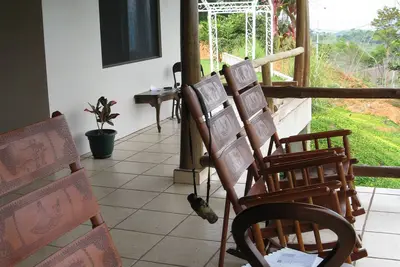 Image de Ocean & mountain vistas, from the porches of this modern jungle perched villa.