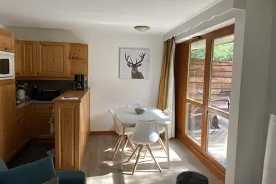 Image de appartement en copropriété au pied des pistes et 800m du village de Valloire
